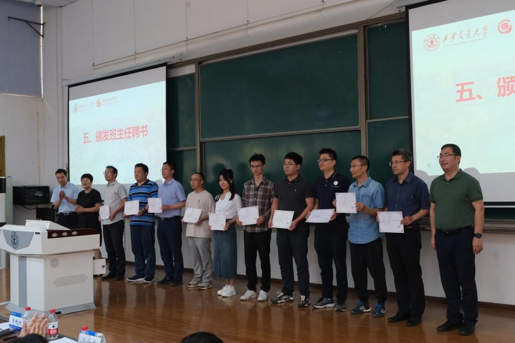 //news.midnightav.net/__local/7/8A/1E/17F4FA90278DF41ACA852EA2B04_5FB13D7C_11CF9.jpg?e=.jpg //news.midnightav.net/__local/7/8A/1E/17F4FA90278DF41ACA852EA2B04_5FB13D7C_11CF9.jpg?e=.jpg