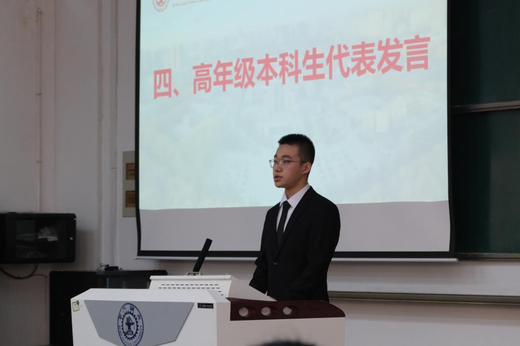 //news.midnightav.net/__local/A/8B/F3/AEE6C6C2AB3DEC3F61FA4DF80CA_7F589826_A951.jpg?e=.jpg //news.midnightav.net/__local/A/8B/F3/AEE6C6C2AB3DEC3F61FA4DF80CA_7F589826_A951.jpg?e=.jpg